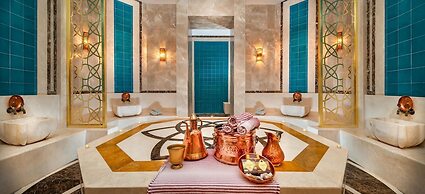 Trendy Lara Hotel