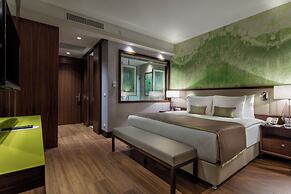 Trendy Lara Hotel