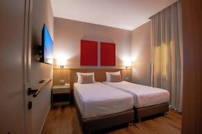 Trendy Lara Hotel
