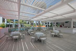 Trendy Lara Hotel
