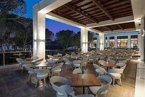 Trendy Lara Hotel