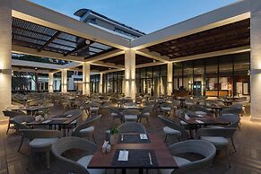 Trendy Lara Hotel