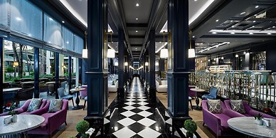 Trendy Lara Hotel