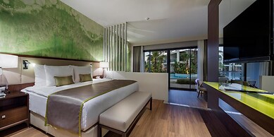 Trendy Lara Hotel