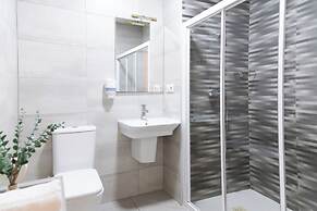 Down Town 13 Apartments