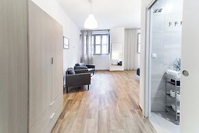 Down Town 13 Apartments