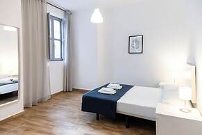 Down Town 13 Apartments