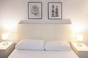 Down Town 13 Apartments