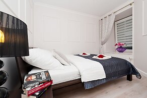 EchoDom 3 Apartments