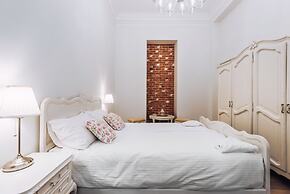 EchoDom 3 Apartments