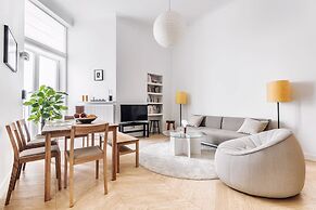 EchoDom 3 Apartments