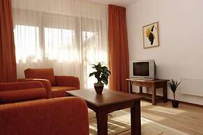 Winslow Elegance Hotel