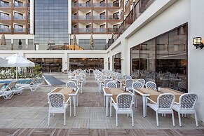 Glamour Resort & Spa - All Inclusive