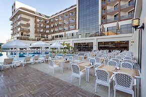 Glamour Resort & Spa - All Inclusive