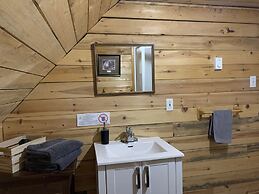 L'Auberge Refuge du Trappeur Inn