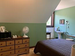 L'Auberge Refuge du Trappeur Inn