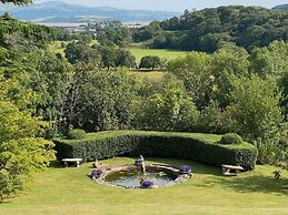 Plas Tan-Yr-Allt Historic Country House B&B