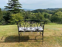 Plas Tan-Yr-Allt Historic Country House B&B