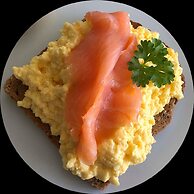 Plas Tan-Yr-Allt Historic Country House B&B