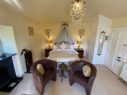 Plas Tan-Yr-Allt Historic Country House B&B