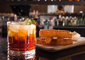 Yoo2 Rio de Janeiro, Tapestry Collection by Hilton