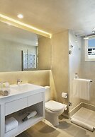 Yoo2 Rio de Janeiro, Tapestry Collection by Hilton