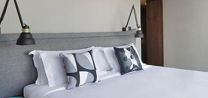 Yoo2 Rio de Janeiro, Tapestry Collection by Hilton