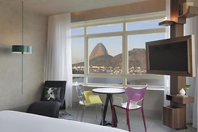Yoo2 Rio de Janeiro, Tapestry Collection by Hilton