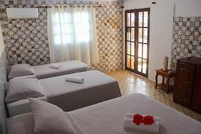 Pousada Leão Marinho