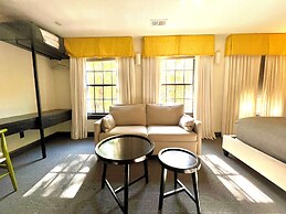 The Poppy Georgetown