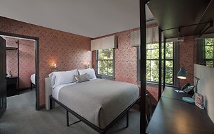 The Poppy Georgetown