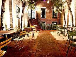 The Poppy Georgetown