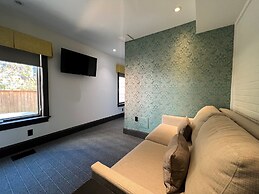 The Poppy Georgetown