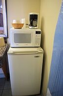 Western Inn & Suites