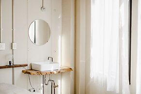 Len KYOTO KAWARAMACHI – Hostel