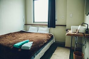 Len KYOTO KAWARAMACHI – Hostel