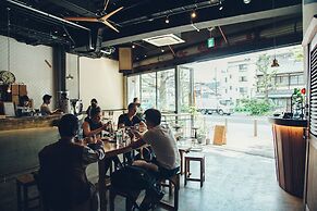 Len KYOTO KAWARAMACHI – Hostel