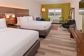 Holiday Inn Express & Suites Salem by IHG