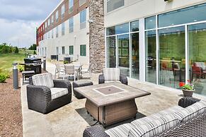 Holiday Inn Express & Suites Salem by IHG