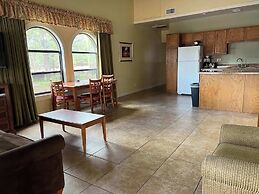 Roundhouse Resort