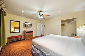 Roundhouse Resort
