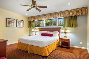 Roundhouse Resort