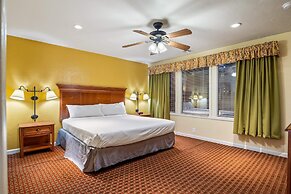 Roundhouse Resort