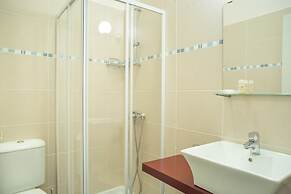 Lagou Raxi Country Hotel