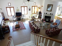 Lagou Raxi Country Hotel