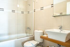 Lagou Raxi Country Hotel