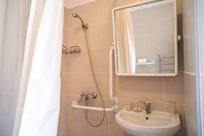 Lagou Raxi Country Hotel