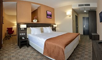 Aquamarine Hotel & Spa