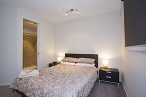 7 Bell Street Apartments