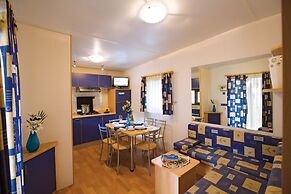 Village Camping Joker